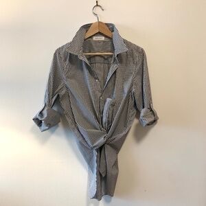 Calvin Klein, Cotton Button Down